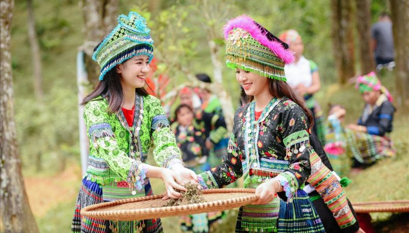 Dịch vụ trải nghiệm bản địa