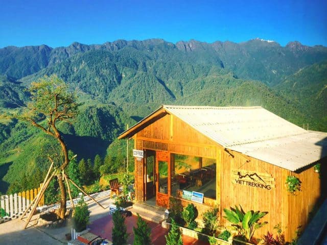 A MÁY HOMESTAY