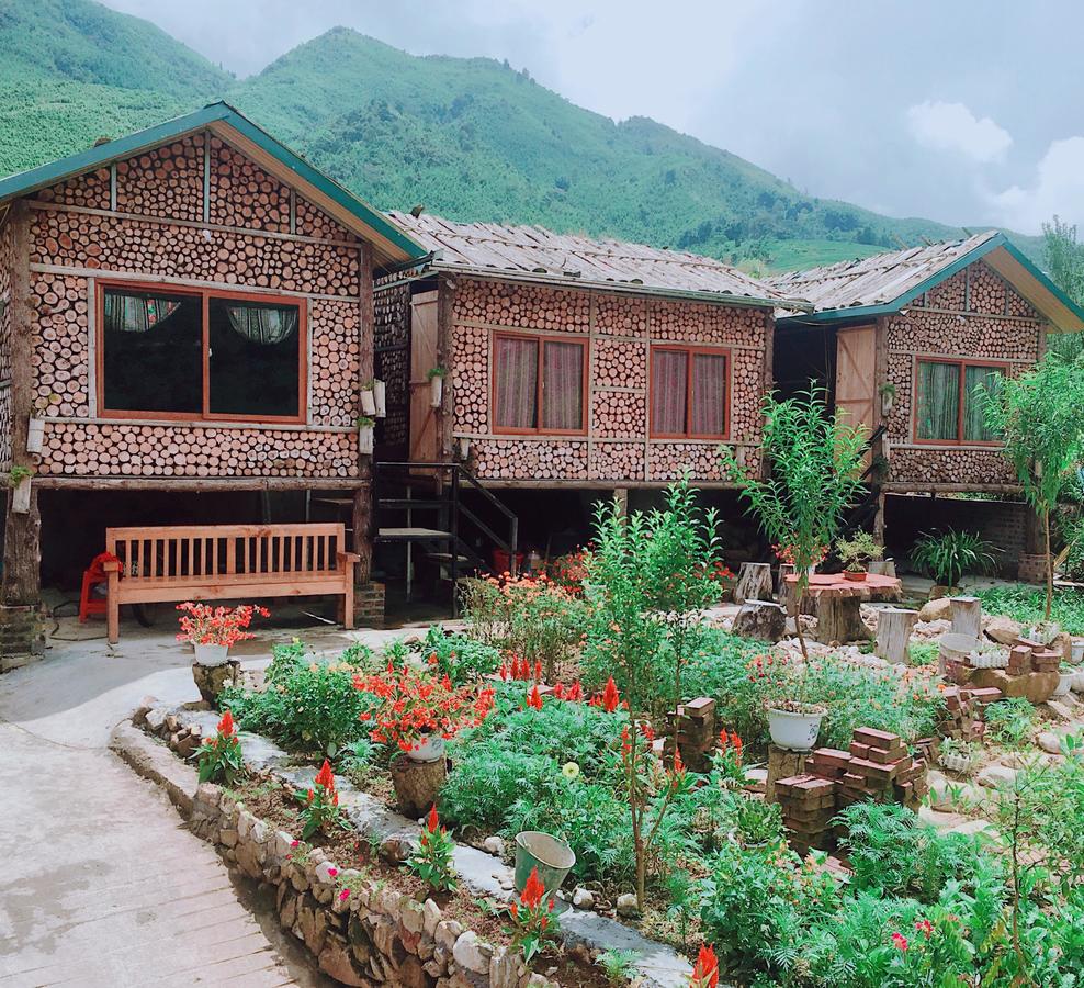 A PÁO HOMESTAY